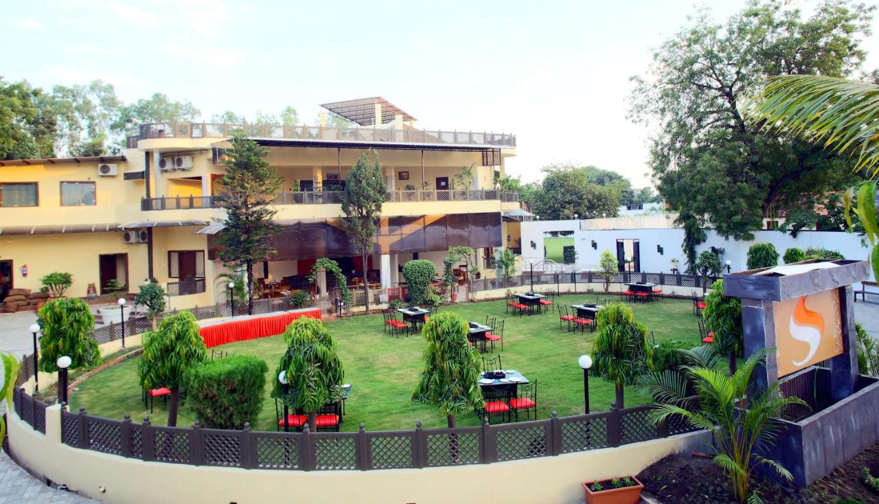 Sagar Saroj - carbon neutral hotel in Sagar