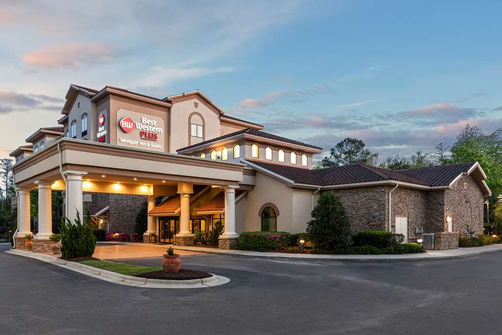 Best Western Plus Westgate Inn & Suites - photo 35