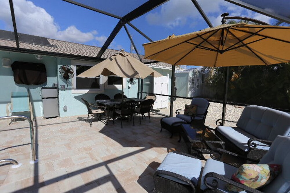 44 Fairview Blvd - photo 15