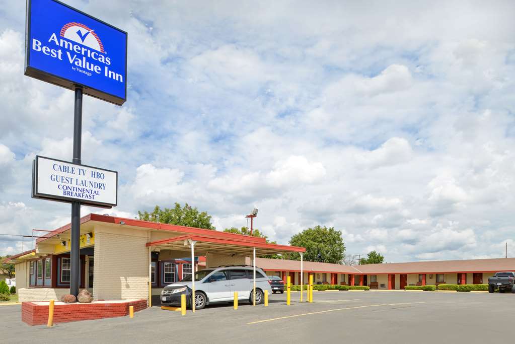 Americas Best Value Inn Ozona - featured photo