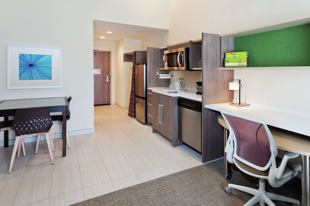 Home2 Suites by Hilton Birmingham Colonnade - photo 10