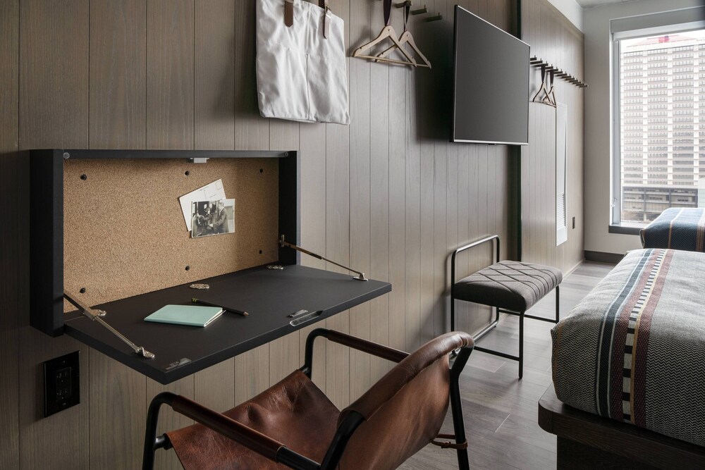 Moxy Louisville Downtown - photo 10