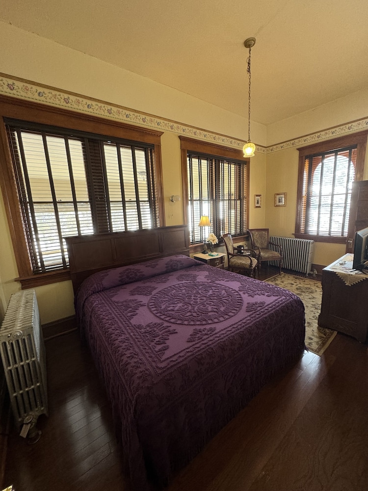 Cripple Creek Hospitality House & Travel Park - photo 25