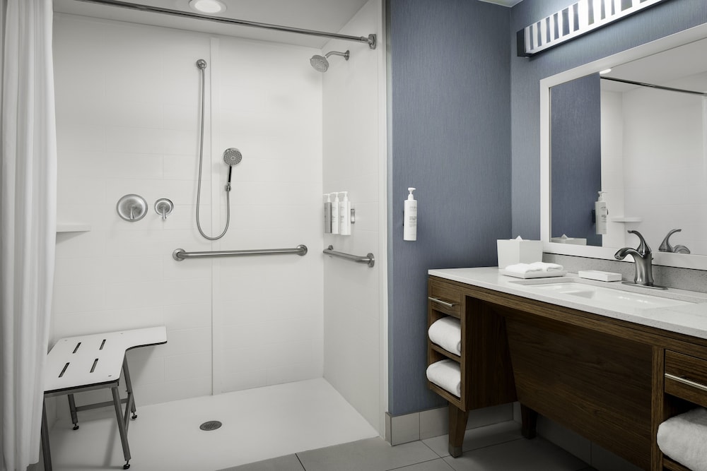Home2 Suites by Hilton Tallahassee State Capitol - photo 18