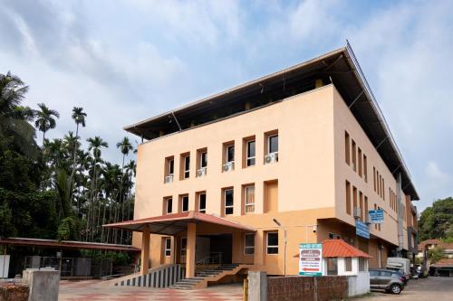 Padival Grand A Unit Of Mahaveer Ventures — Puttur