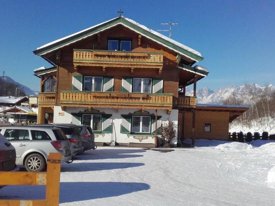 Apartement Haus Johanna — 4-Star Luxury Hotel in Kirchberg In Tirol, Austria