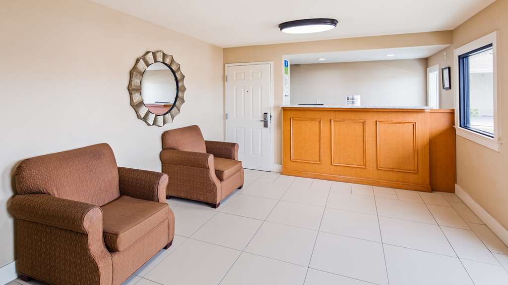SureStay Hotel by Best Western Tupelo North - photo 2