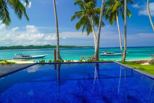 Nasara Resort Mentawai — hotel in Tuapejat
