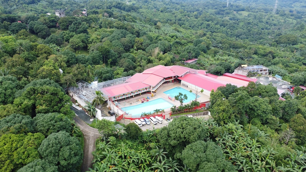 Paradise Adventure Camp 3 & Resort by Cocotel — hotel in San Jose Del Monte
