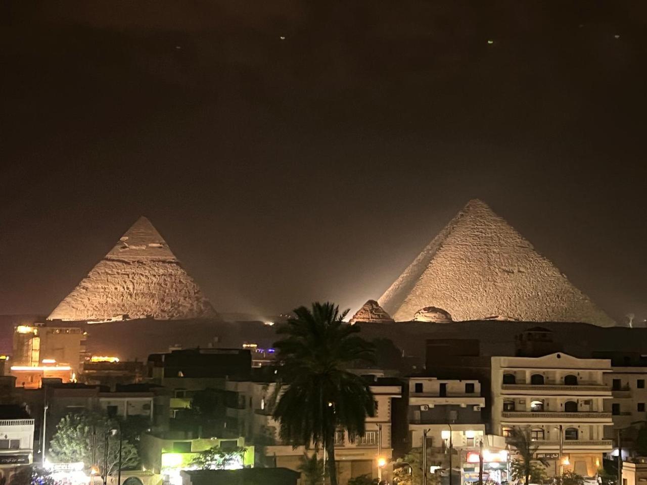 Deluxe Pyramids View — 4-Star Luxury Hotel in Giza, Egypt