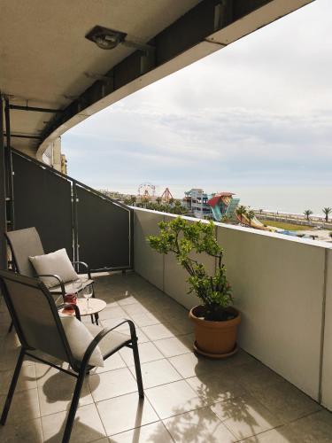 Hello Apartment