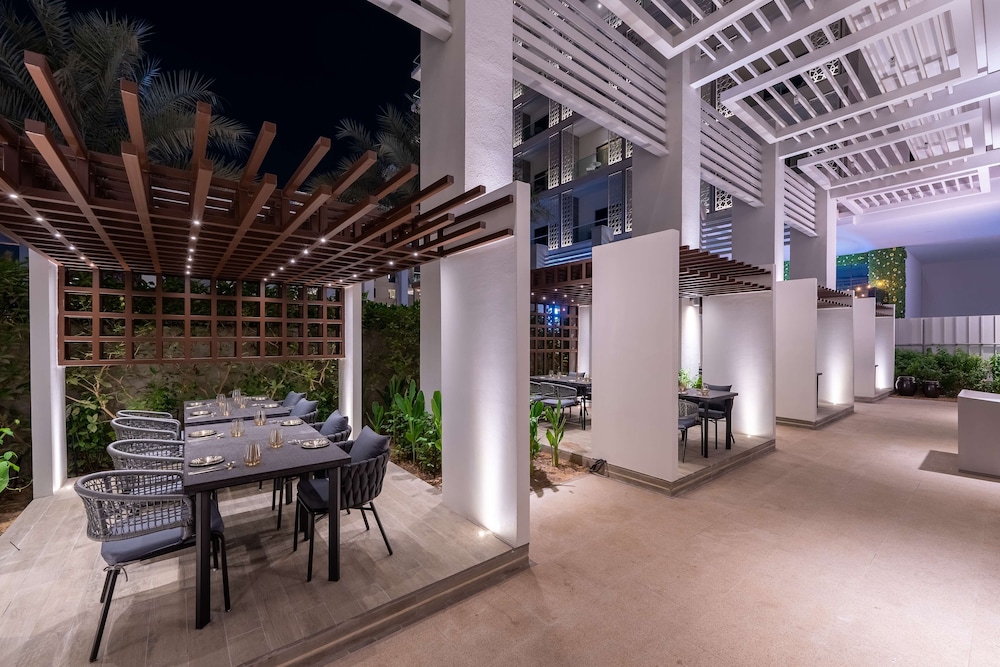 מזון ומשקאות