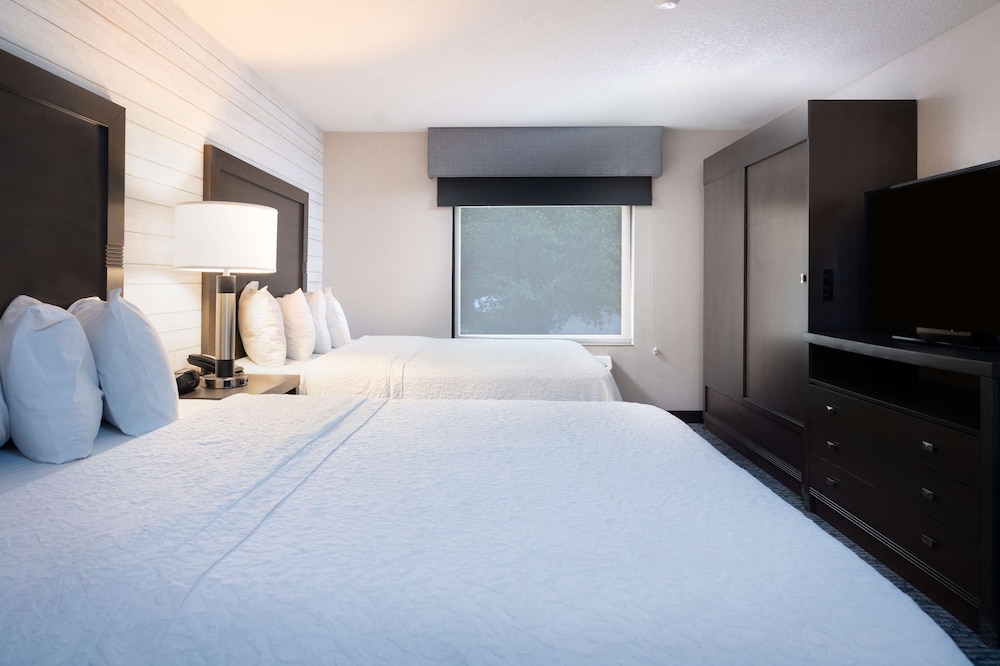 Hampton Inn Durango - photo 24