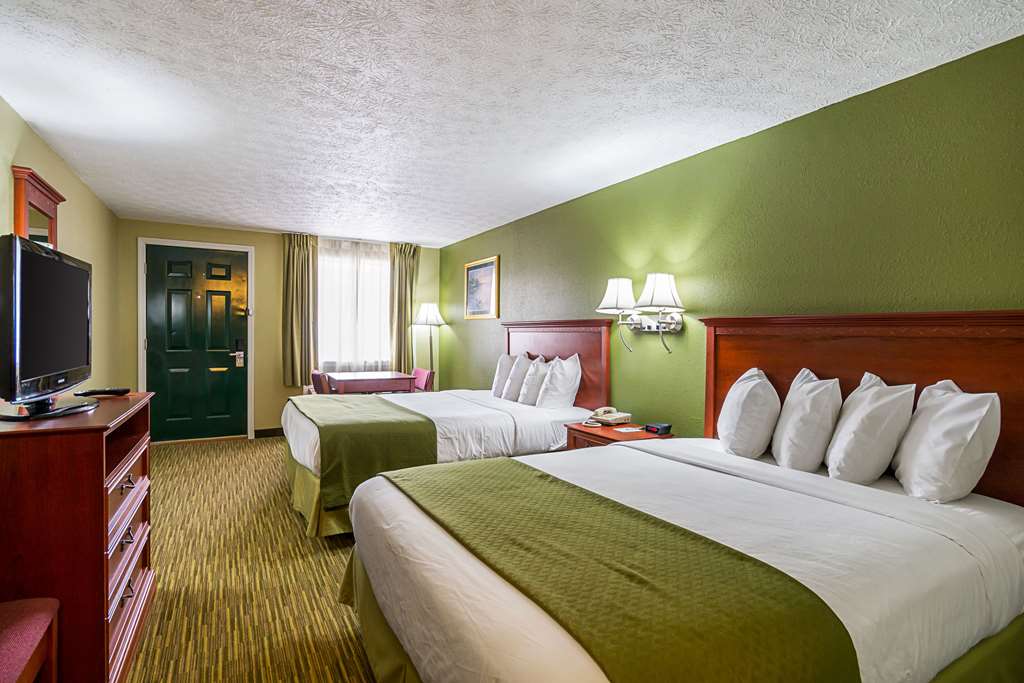 Quality Inn Weston - photo 28