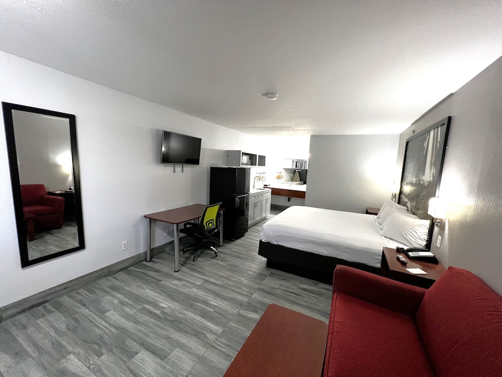 Howard Johnson by Wyndham Flagstaff I 40 East Lucky Lane - photo 6