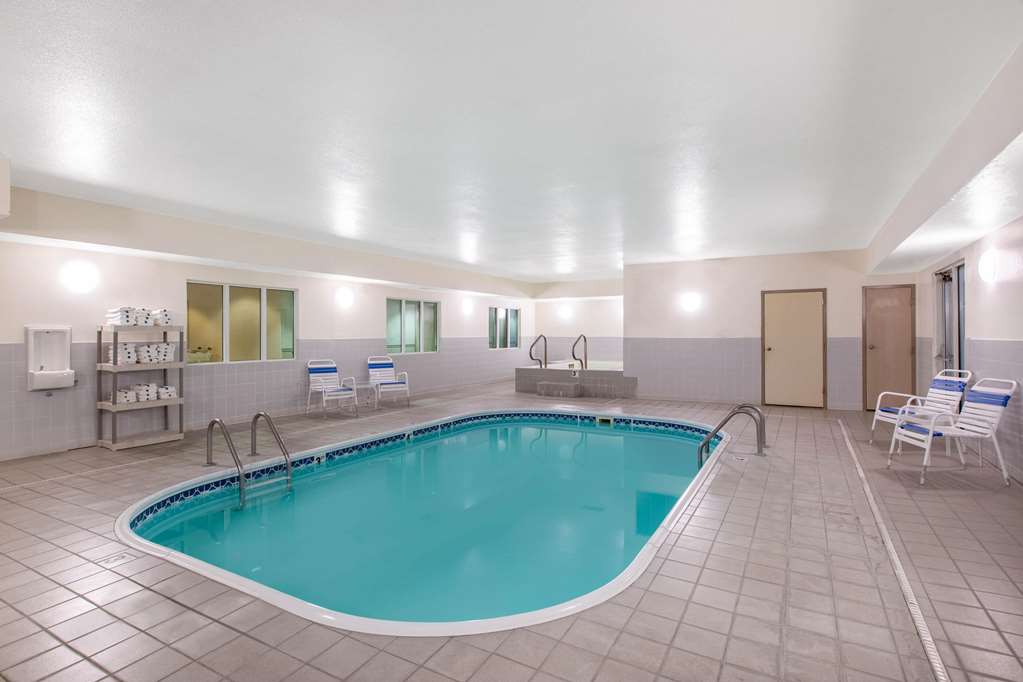La Quinta Inn by Wyndham Lincoln Nebraska - photo 14