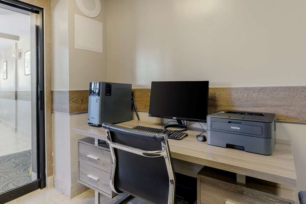 Best Western Plus Brooklyn Bay Hotel - photo 8