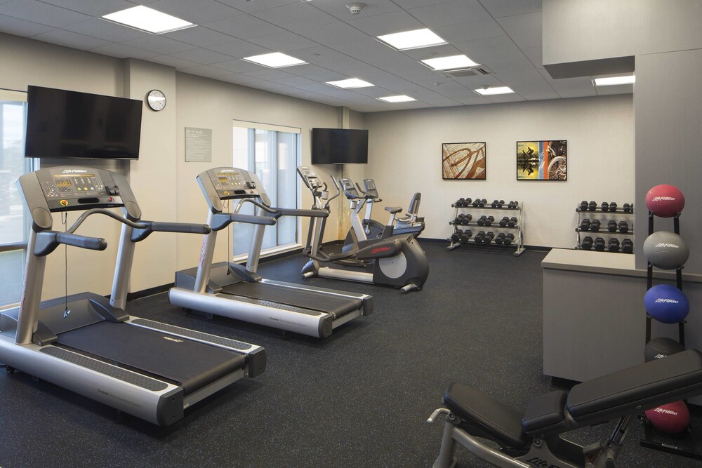 TownePlace Suites by Marriott Foley at OWA - photo 26