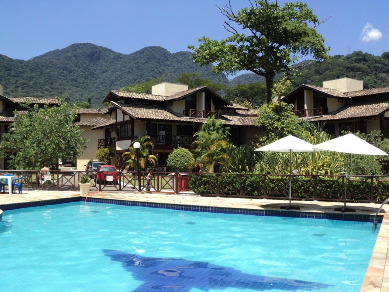 MARESIAS Frente p Praia Cond. Fechado Piscina Aquecida Wi Fi Exclusiva in Sao Sebastiao, Brasil
