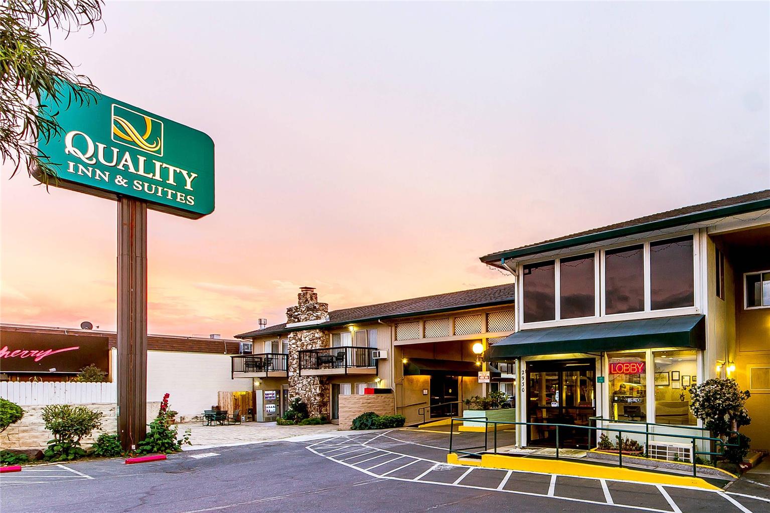 Quality Inn & Suites Silicon Valley — hotel in Santa Clara