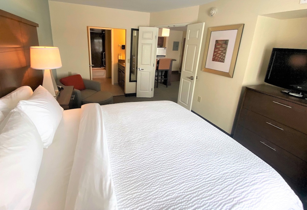 Staybridge Suites Great Falls by IHG - photo 6