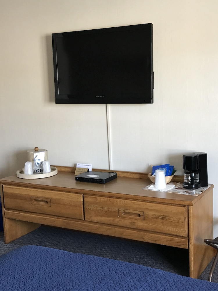 T Bird Motor Inn - photo 23