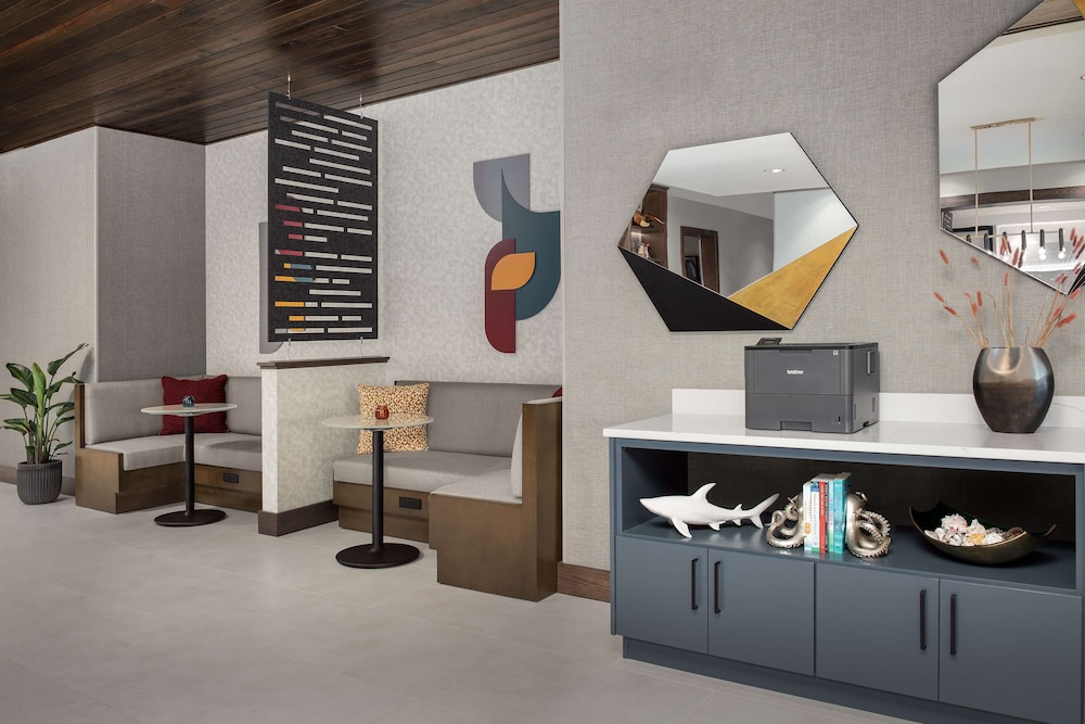 Hampton Inn by Hilton Orlando Southeast Nona - photo 32