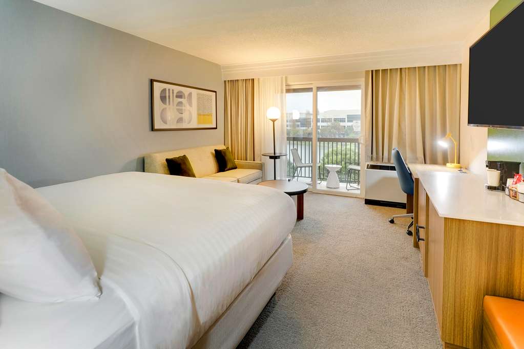 Sonesta Select San Francisco Airport Oyster Point Waterfront - photo 18