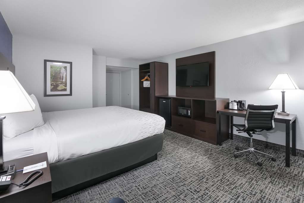 SureStay Plus Hotel by Best Western Gatlinburg - photo 18