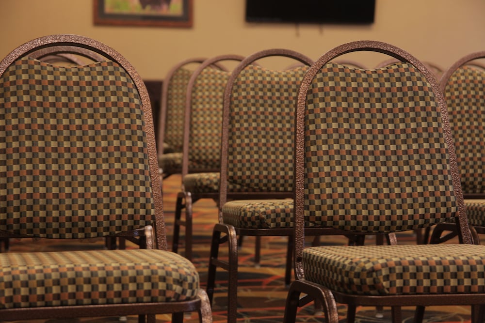 Little Missouri Inn & Suites - photo 28