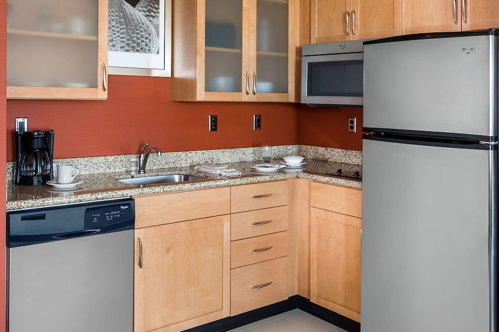 Residence Inn Fargo - photo 9