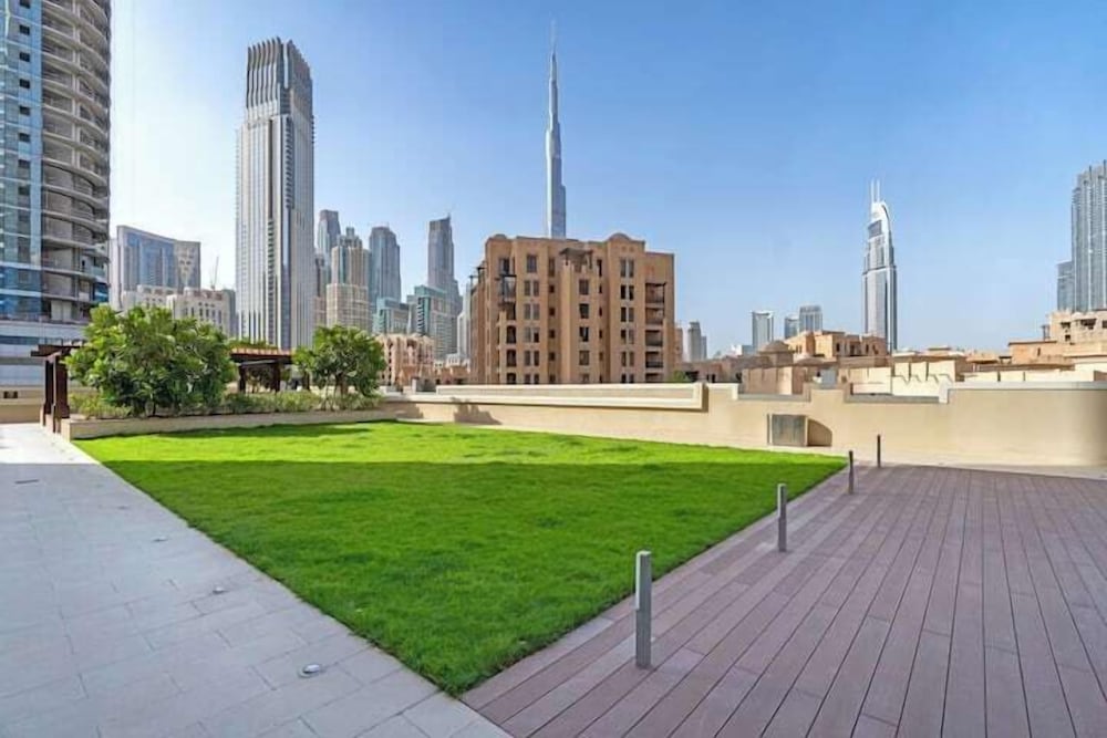 Bellevue Residence Downtown — 4-Star Luxury Hotel in Dubai, United Arab Emirates