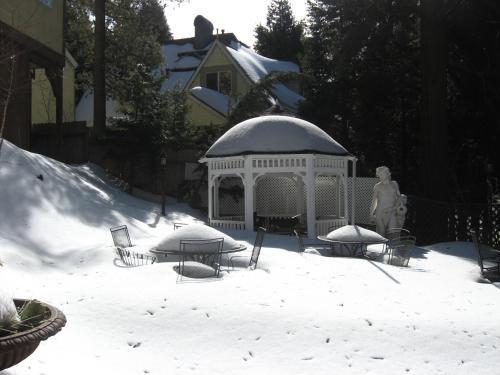 Fleur De Lac Europeran Inn - photo 13