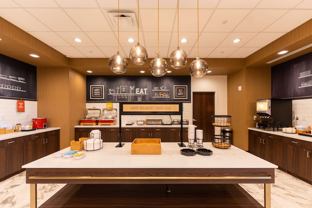 Hampton Inn & Suites Houston Sugar Land - photo 61