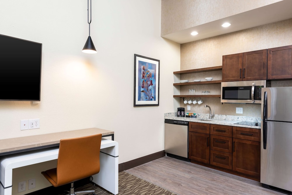Homewood Suites by Hilton Indianapolis Downtown - photo 14