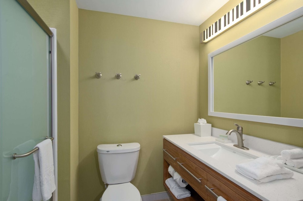Home2 Suites by Hilton Biloxi North D'Iberville - photo 19