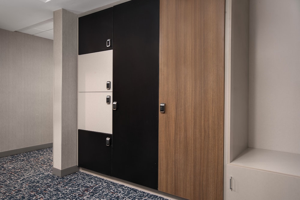 Homewood Suites By Hilton Portsmouth Downtown - photo 33