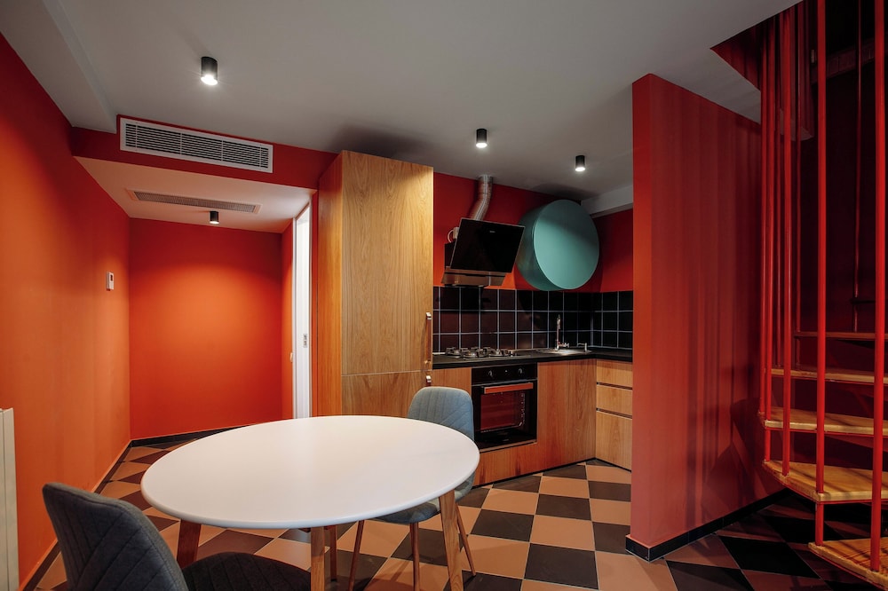 In-room dining