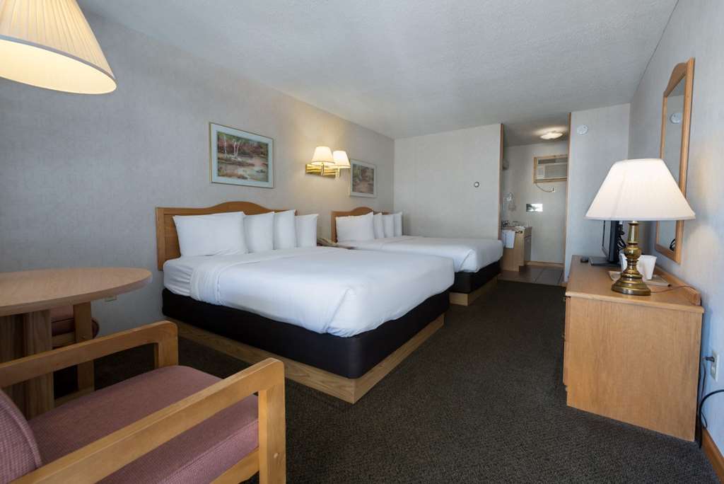 Adirondack Retreat Inn & Suites - photo 21