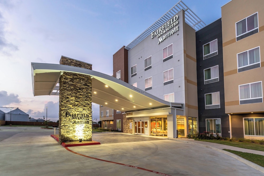 Fairfield Inn & Suites by Marriott Bay City in Bay, United States