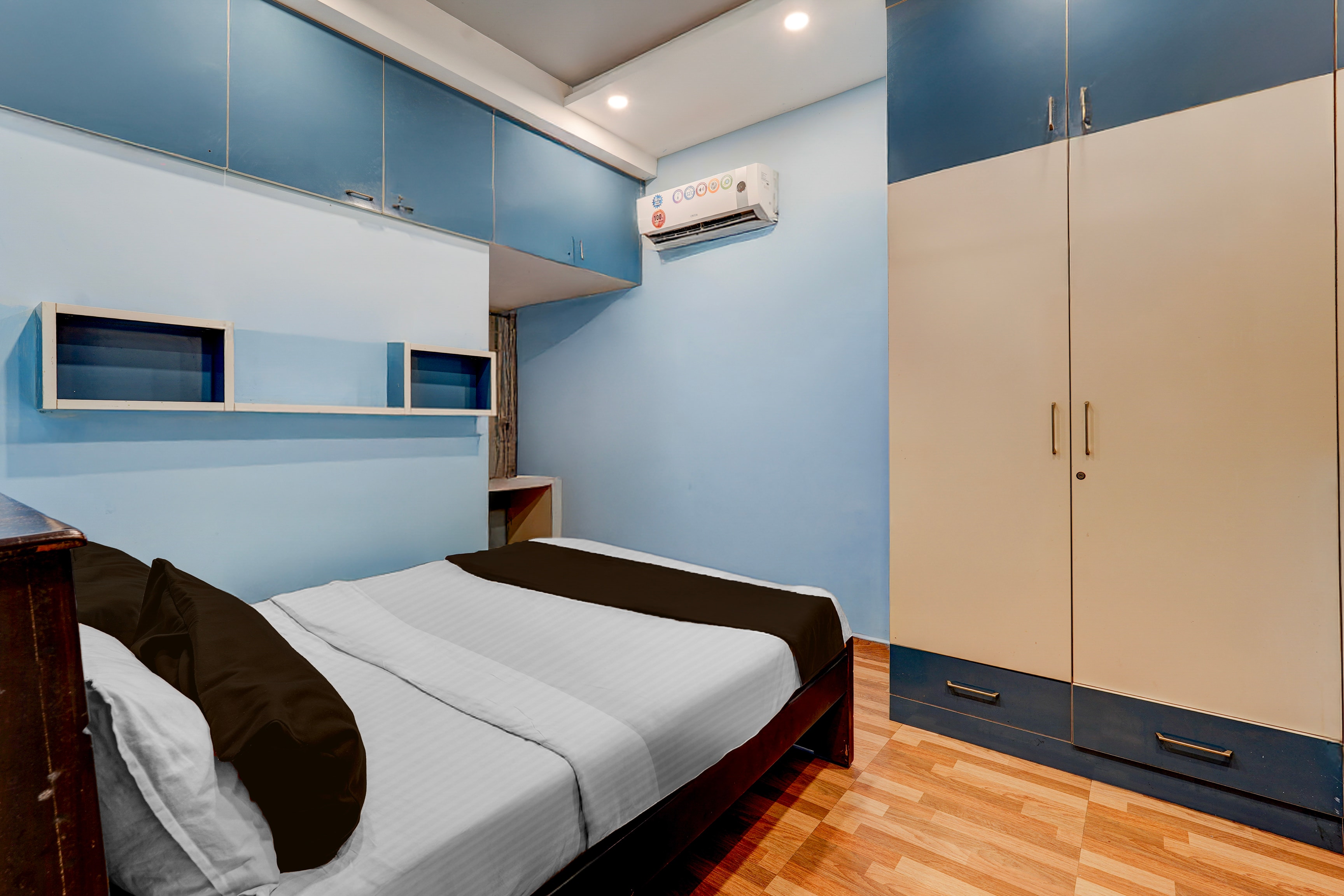 Super Hotel O Ashok Nagar Metro Station Chennai Formerly G Cloud — 4-Star Luxury Hotel in Chennai, India