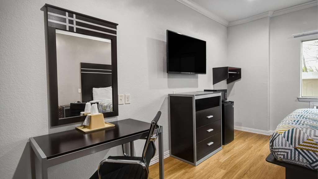 Motel 6 Humble TX Houston International Airport - photo 18