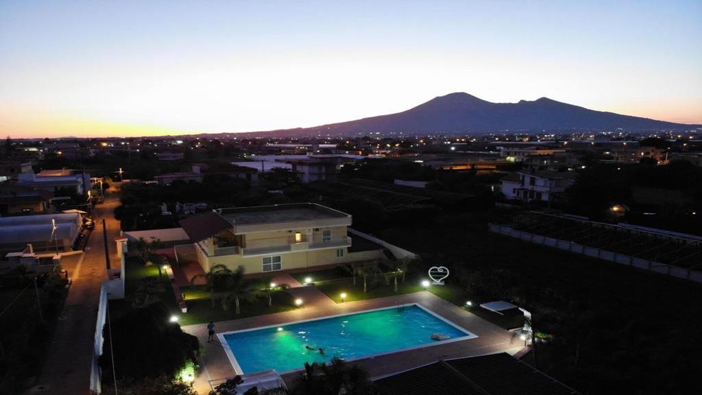 Villa Salvius — 4-Star Luxury Hotel in Scafati, Italy