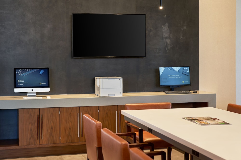 Marriott Owings Mills Metro Centre - photo 31