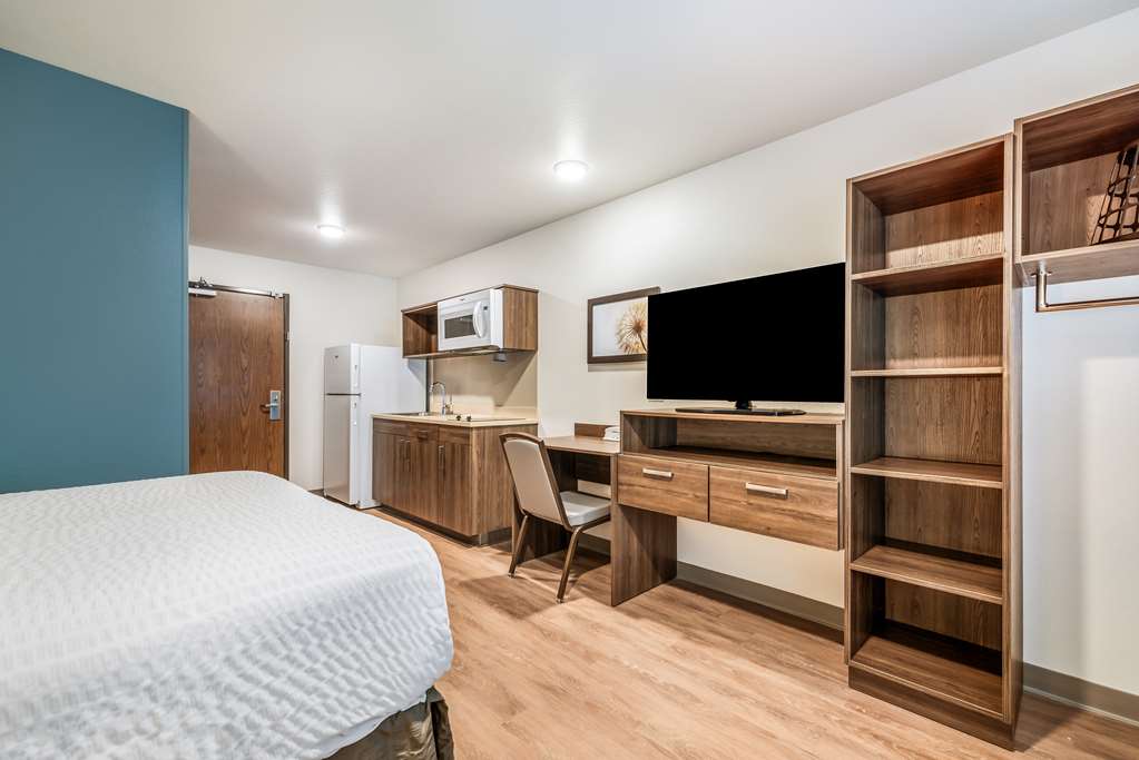Extended Stay America Select Suites Orlando Kissimmee - photo 10