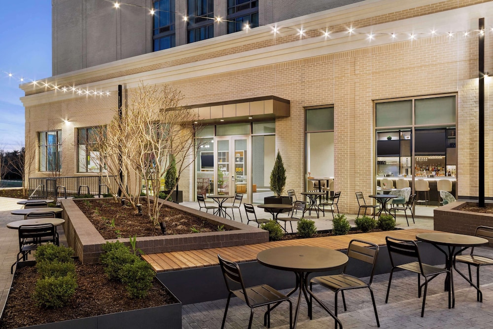 Hilton Garden Inn Nashville West End Avenue - photo 41