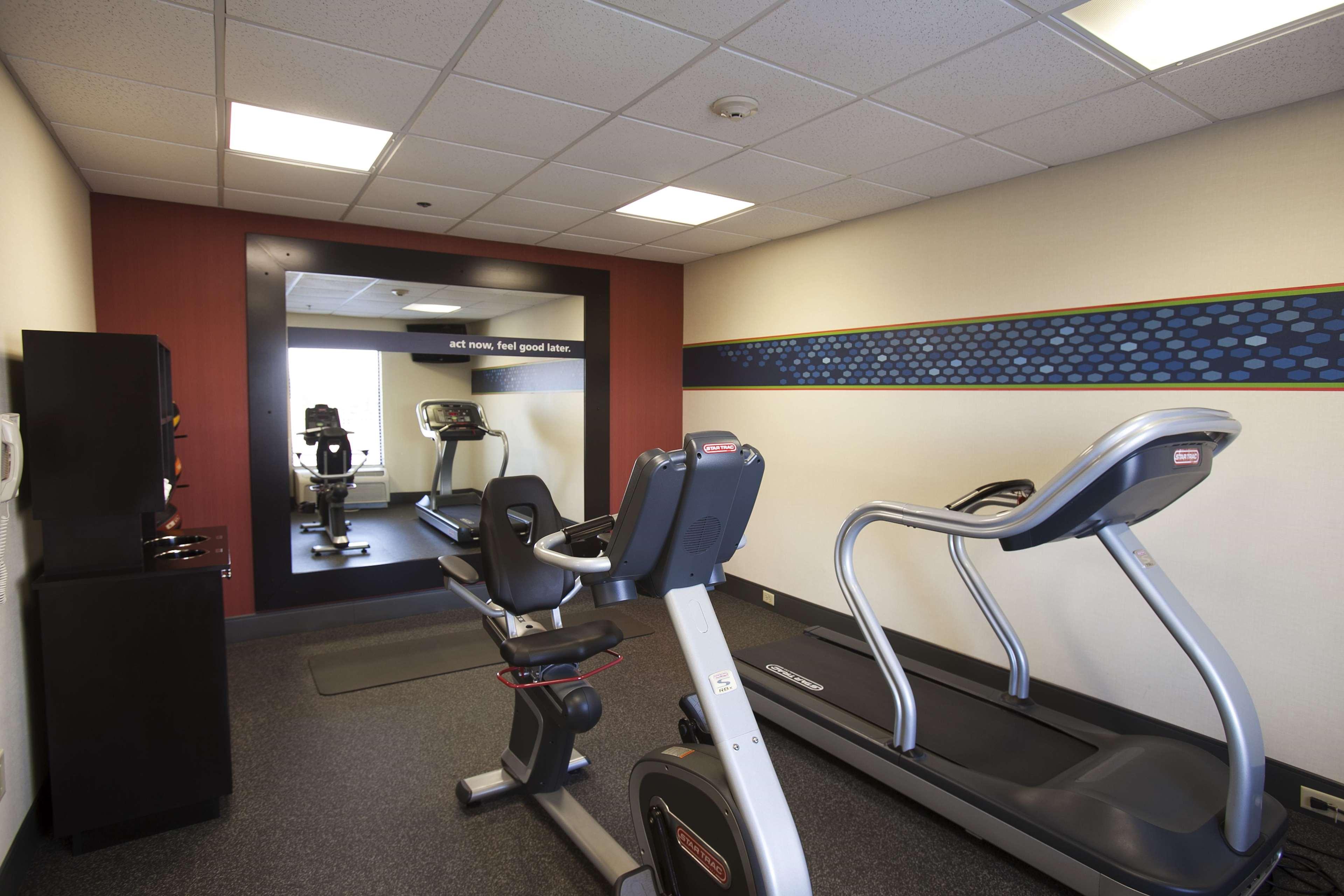 Hampton Inn Moultrie - photo 16