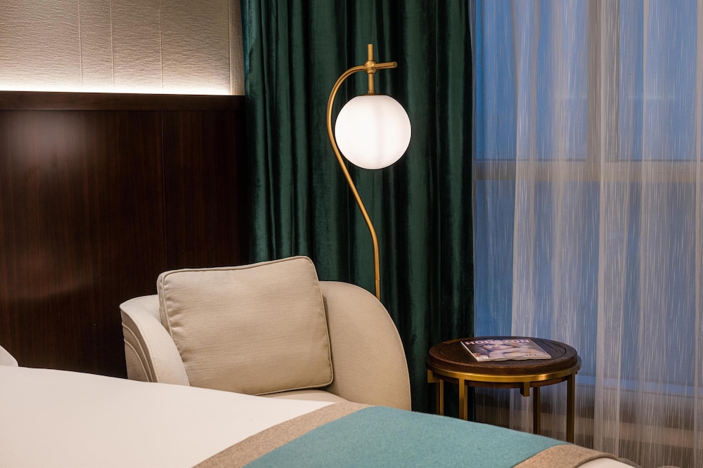 Blossom Hotel Houston Curio Collection by Hilton - photo 51