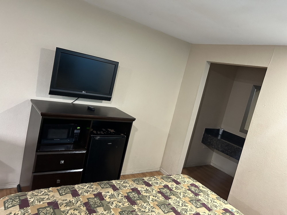 Blue Star Inn - photo 11