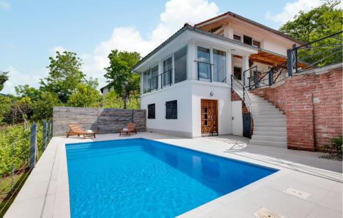 Awesome Home In Donja Reka With Wifi — 4-Star Luxury Hotel in Jastrebarsko, Croatia